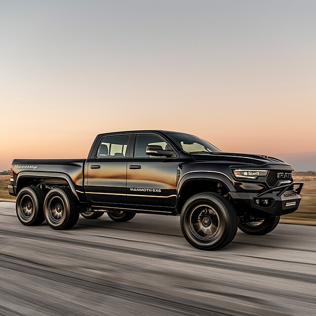 Hennessey Mammoth 1000 TRX 6x6