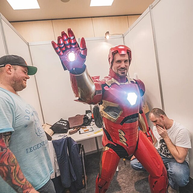 Zdenk Hib dorazil na Comic-Con jako Iron Man.