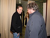 Reisér Robert Sedláek a Karel Roden na premiée snímku Promleno: Oba vsadili...
