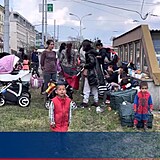 Ukrajinští Romové ubytování odmítli a raději se utábořili u Hlavního nádraží v...