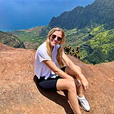 Veronika Kopřivová se vyžívá v cestování, teď zrovna řádí na Havaji