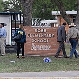 Masakr na texaské škole rozpoutal teprve osmnáctiletý Salvador Ramos.