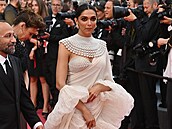 Deepika Padukone na slavnostím zakonení Cannes FF 2022