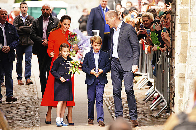 První královská návštěva prince George a princezny Charlotte