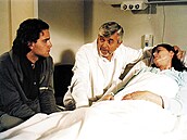 Andrea underlíková coby zdravotní sestra Ina v seriálu Nemocnice na kraji...