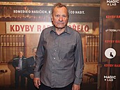 Miroslav Krobot na premiée nové komedie v praské Lucern.