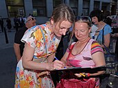 O podpis Aniky Polívkové byl velký zájem.