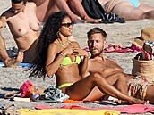 Calvin Harris a Vick Hope