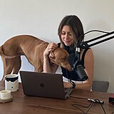 Teri Hodanová se aktuálně věnuje natáčení podcastu AURA