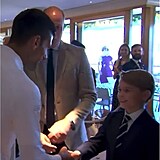 Princ George se stal hvězdou finále Wimbledonu. Fandil Djokovicovi, se kterým...