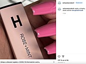 Na Instagramu se firma sna�ila vaporizéry stylizovat atraktivn� pro mlad�í...