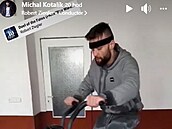 Michal Kotalík bhem závreného shazování.