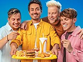 McDonalds dlá maxi spolupráce s celebritami. Pozitivní ohlas na n píli...