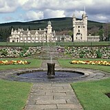 Skotský hrad Balmoral Alžběta II. milovala.