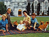 Britská královna na skotském hrad Balmoral pobývala velmi ráda a s rodinou tu...