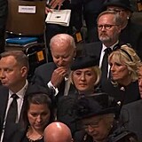 Český premiér Petr Fiala seděl na pohřbu Alžběty II. hned za americkým...