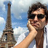 Jordan Haj a Emma Smetanová jsou v Paříži. Eiffelova věž by byla, tak snad...