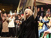 Zuzana Ledecká to na manelov koncert pkn roztola.