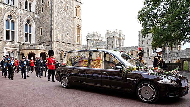 Královny naposledy pijídí na Windsor.