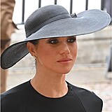 Meghan si pekvapiv vydala soukromou audienci u krle.