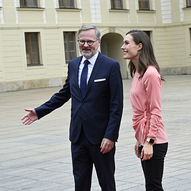 Finsk premirka Sanna Marinov s Petrem Fialou.