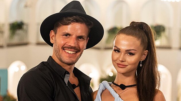 Hana D�dková tvo�í v Love Islandu pár se sympa�ákem Jakubem.