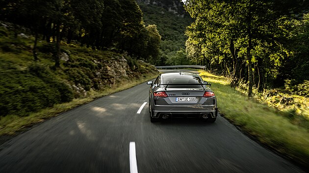 Audi TT RS Coupé iconic edition