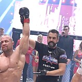 Clash of the Stars zná vítěze: Grznár porazil Bejra technickým KO.