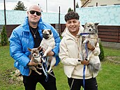 Jan Bendig s partnerem a psy