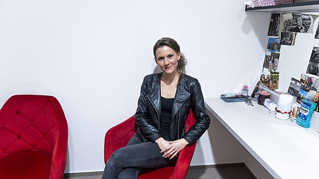 �árka pojala man�elovo p�íjmení a je Krausová.