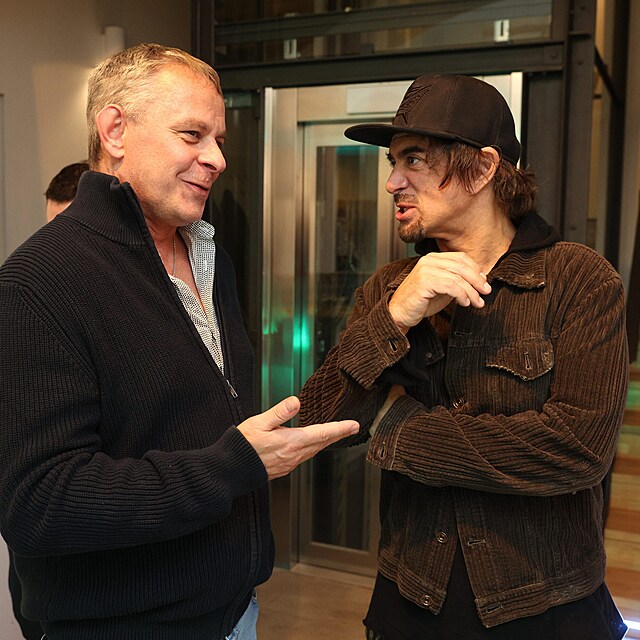 Filip Ren� se na k�tu skv�le bavil po boku Sagvana Tofiho.