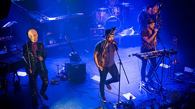 Kapela Circus Brothers poktili CD v praském Paláci Akropolis.
