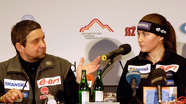 Petr Záhrobský s dcerou �árkou v dob�, kdy byl jejím trenérem.