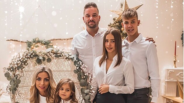 Petr Švancara ukázal na Instagramu svou krásnou rodinku.