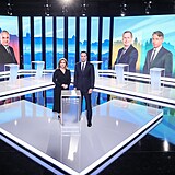Předvolební debaty na Primě moderovali Terezie Tománková a Petr Suchoň.