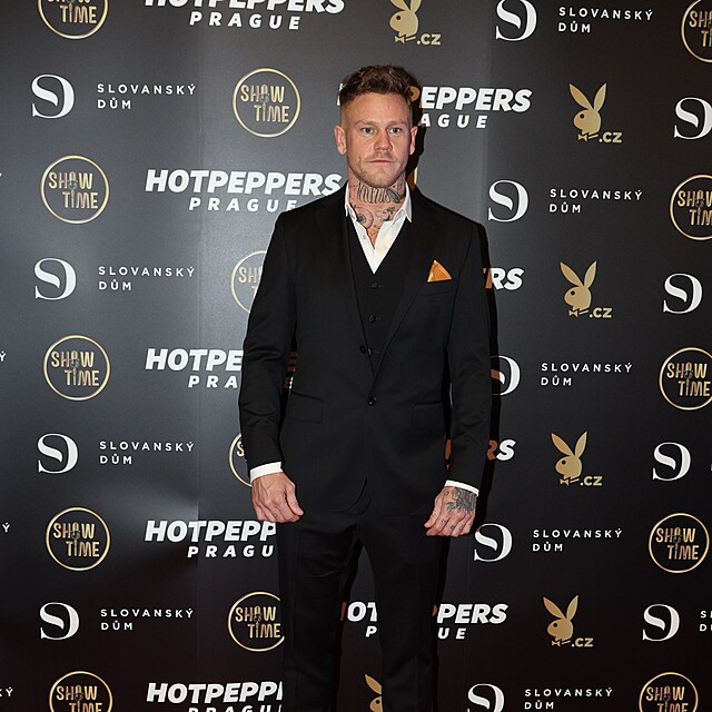 Na Playboy party se vytafroval i Adam Raiter ze Survivora.