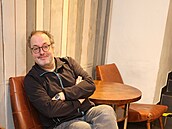 Josef Poláek provází dokumentárním cyklem Píbhy starých hospod.