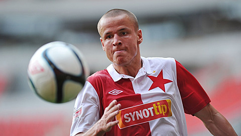 Adam Hlouek v dresu praské Slavie
