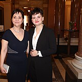 Alena Mihulová s dcerou Karolínou Kachyňovou