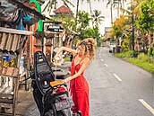 Turisté na Bali jezdí na motorkách velmi asto. Stejn asto bohuel také...