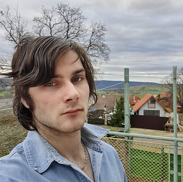 Mike Oganesjan se vydal za Matoušem Kalubou. Na místo měla dorazit policie i záchranka