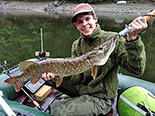 Známý rybá� z TikToku Mat�j Hou�ka