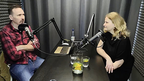 Petr a Bára během natáčené nového dílu podcastu K + K.