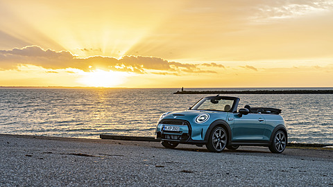 MINI Convertible Seaside Edition