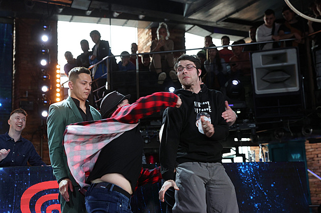 Clash of the Stars překvapilo zápasem slepých. Proti sobě se postaví Dragunov a Danny z TVTwixx