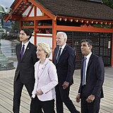 Kanadsk premir Justin Trudeau, fka Evropsk komise Ursula von der Leyenov,...