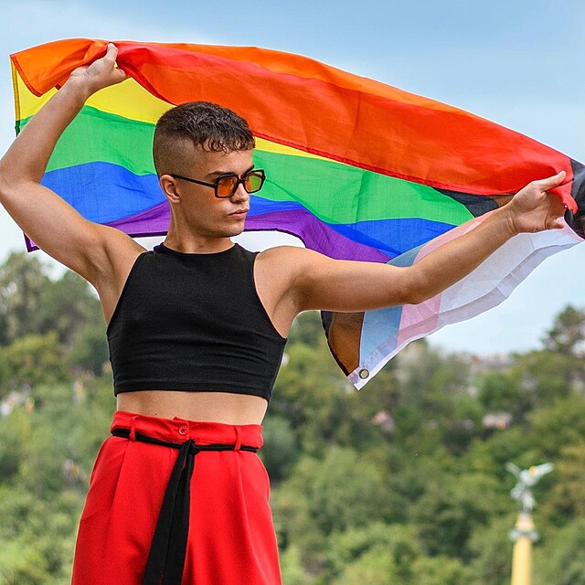 Krytof Stupka je znmm LGBTQ+ aktivistou.