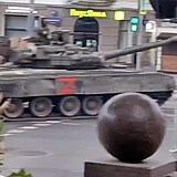 V ulicch Rostova na Donu jsou vidt tanky, ale nen jasn, zda pat...