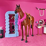 Salon v Barbie dom.