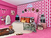 Bar v Barbie dom�.